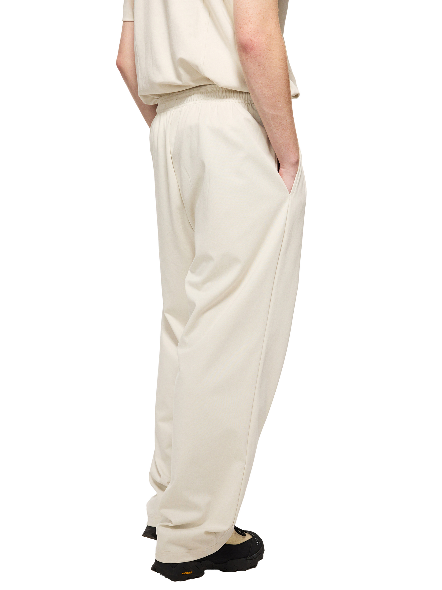 Mesh-Lined Quick-Dry Performance Athletic Leg Pants